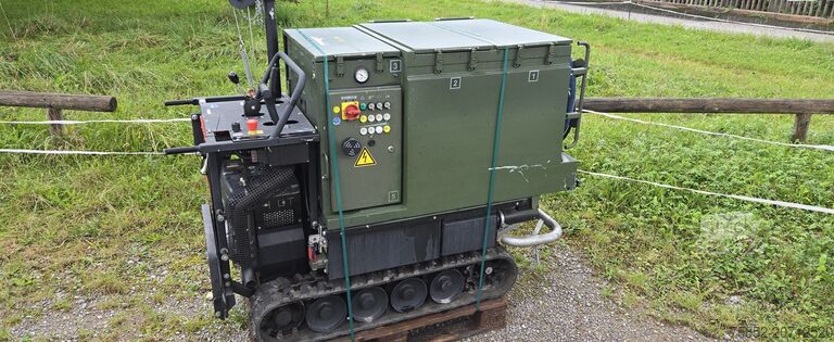 Бульдозер NIKO Raupe Hatz 1B50 T-4 Tank Stromaggregat