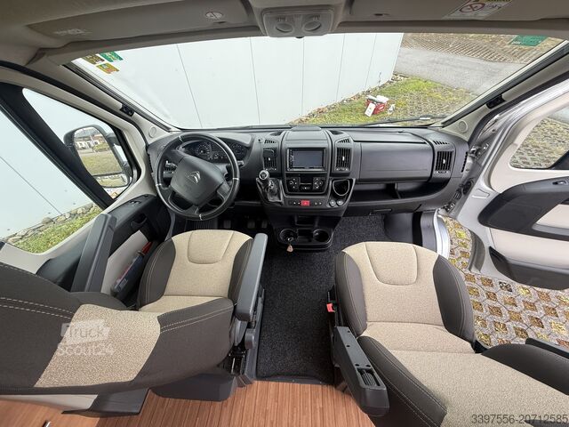 Van motorhome / campervan Pössl 2Win Plus