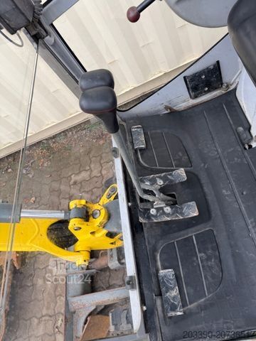 Minigraver WACKER 1404 / 2015 BJ / 3 x Löffel