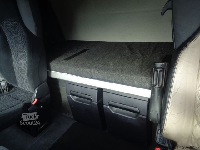 Standard trækkerunit MERCEDES-BENZ Actros 1845 LS Safety-Pack Standklima