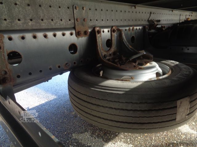 Tentinė furgonė MERCEDES-BENZ Atego 816 L 7,2 M Schiebeplanen Tempomat