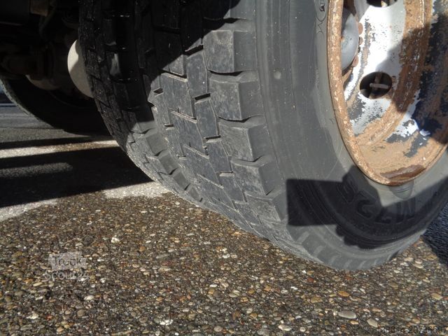 Tentinė furgonė MERCEDES-BENZ Atego 816 L 7,2 M Schiebeplanen Tempomat