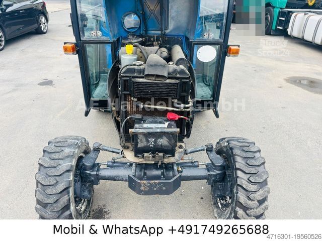 Tractor NEW HOLLAND TC22D Compact Tractor *1500Std./StraßenZulassung