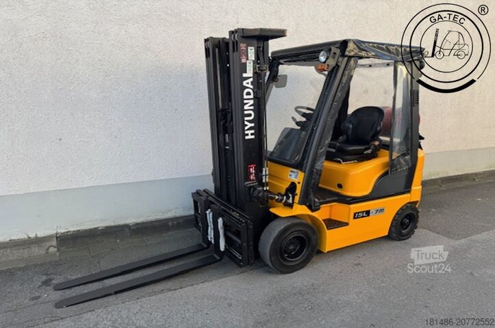 Carrello elevatore GPL Hyundai 15L-7A