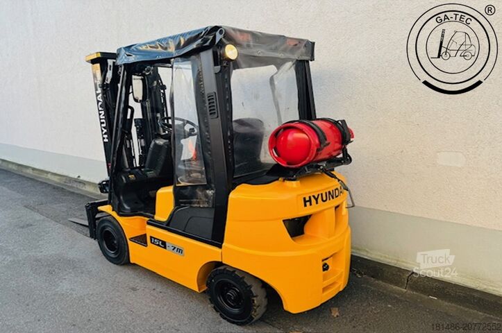 Carrello elevatore GPL Hyundai 15L-7A