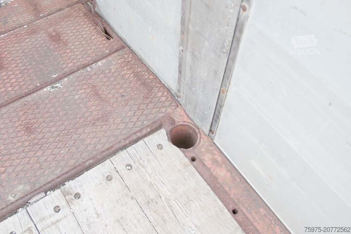 شبه مقطورة منخفضة السطح لنقل آلات البناء DE ANGELIS semirimorchio carrellone verricello usat