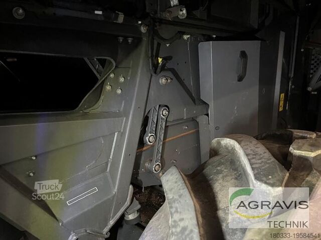 Combine harvester Fendt IDEAL 8 T