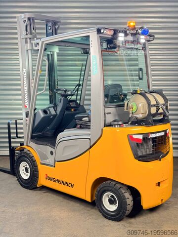 LPG voorlader Jungheinrich TFG 320s - Service Neu - 4 m Hub - 2t - VW Motor