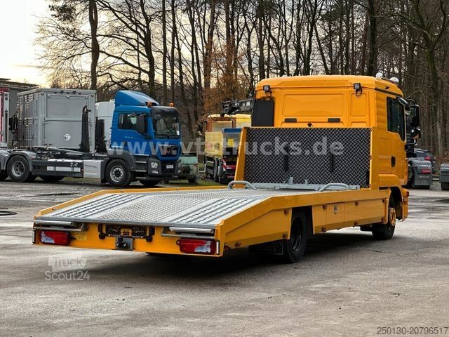 Automobilių gabenimo furgonas MAN TGL 8.220 4x2 Autotransporter 7,5 t.