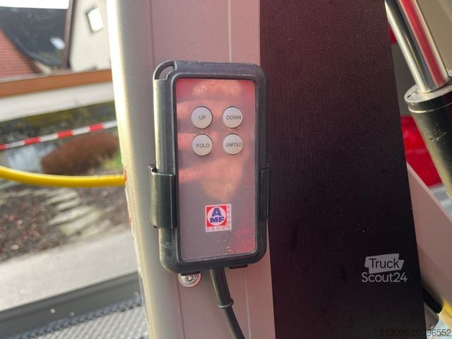 Μίνι λεωφορείο VOLKSWAGEN CRAFTER 2.0 TDI 8 SITZER KLIMA 1.HAND HECKLIFT