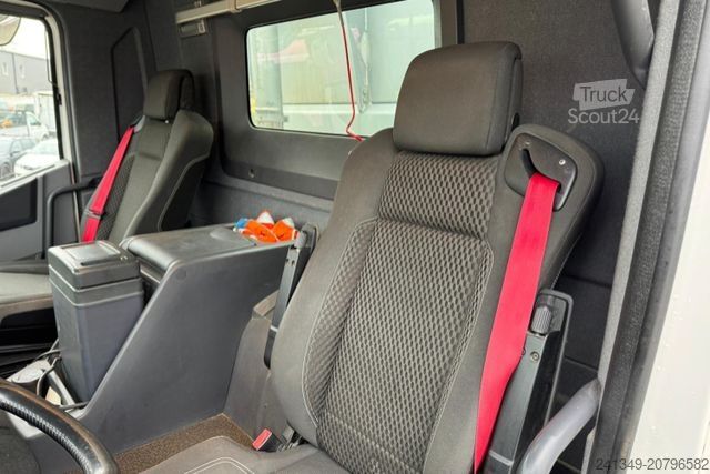 Tovornjak prekucnik RENAULT C520 10x4 2S Kipper