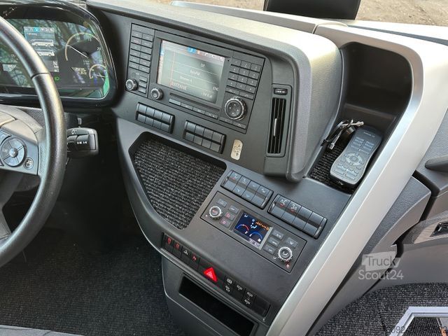 Reisebus MERCEDES-BENZ Tourismo E 16 RHD-M (wenig Km*TOP*DE)