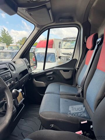 Furgão de painéis Renault Master **DCI125-AIRCO-L3-TUV03 26**