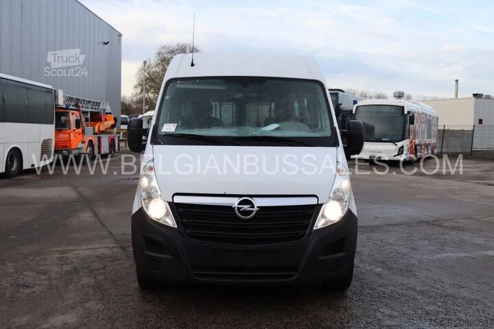 Minibus Opel Movano/ Handicap Lift