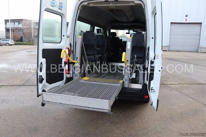 Minibus Opel Movano/ Handicap Lift