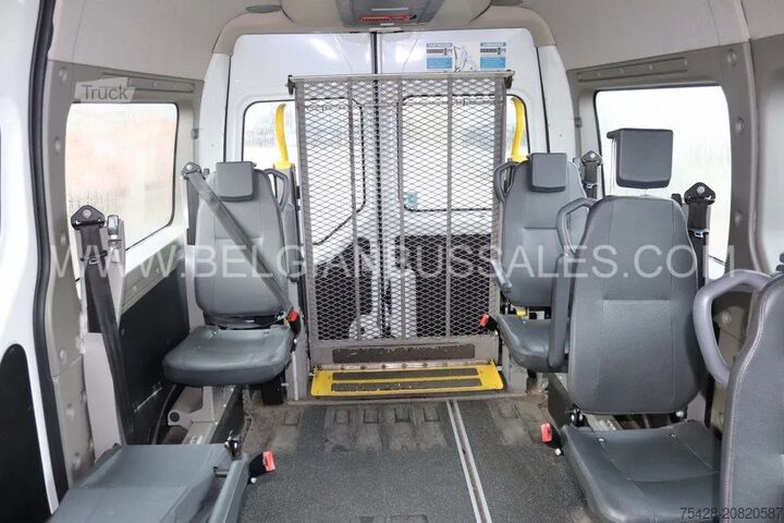 Minibus Opel Movano/ Handicap Lift