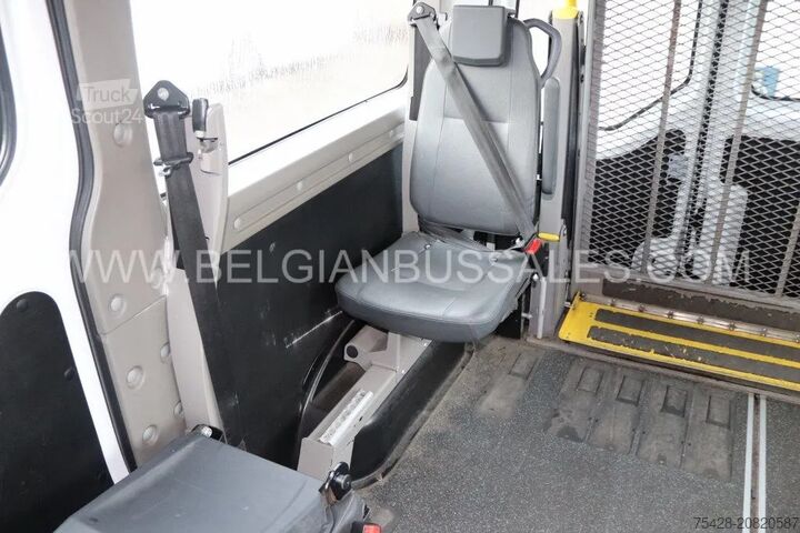 Minibus Opel Movano/ Handicap Lift
