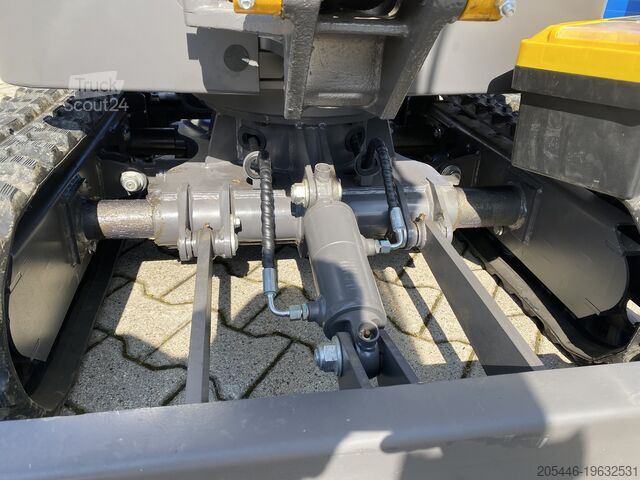 Mini-excavator cu pachet mic de accesorii Berger Kraus BK1000JSR mit Schwenkarm *HERBSTAKTION*