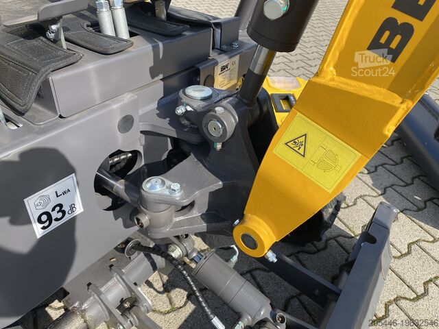 Miniexcavator cu cupă standard Berger Kraus BK1000JSR mit Schwenkarm *HERBSTAKTION*