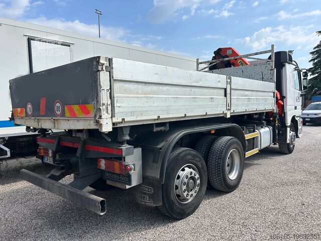 Wywrotka z dźwigiem Mercedes-Benz ACTROS 2543