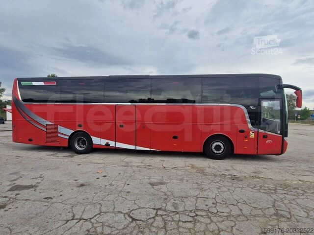 Touring car Van Hool Acron