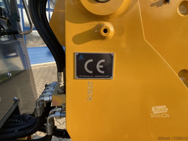 Teleskoplader inkl. Winter-Komplettpaket Berger Kraus Radlader/Teleskoplader BK810T *KUBOTA*