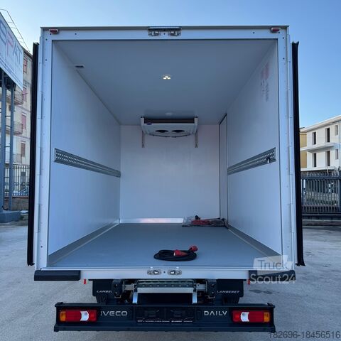 Kutu minibüs Iveco Daily 35c180