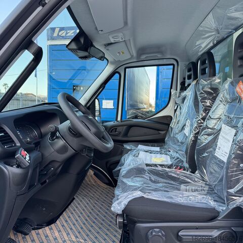 Kutu minibüs Iveco Daily 35c180