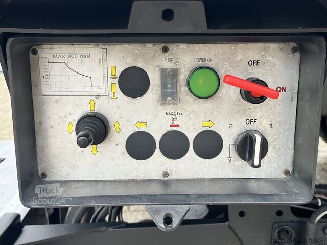 Koffer Iveco Daily 35C16V 2.3 Himatic Automaat 800kg laadkle...
