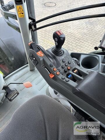 Tractor Claas AXION 830 CMATIC CIS+