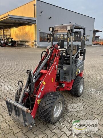 Φορτωτής αυλής Weidemann 1140