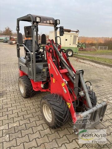 Φορτωτής αυλής Weidemann 1140