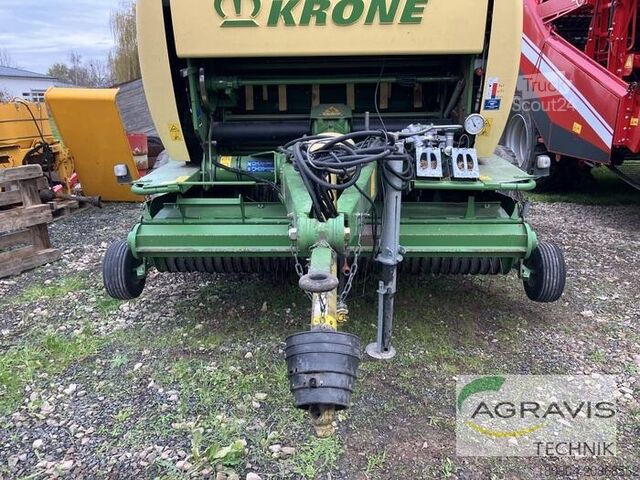 Bale press (agriculture) Krone COMPRIMA V 180 XC
