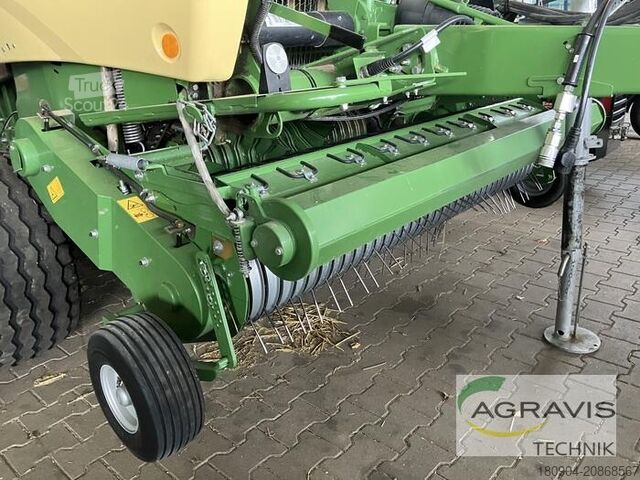 Bale press (agriculture) Krone COMPRIMA V 180 XC