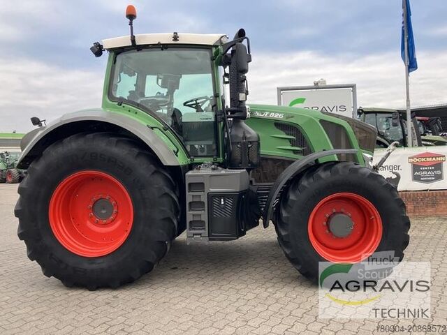 Traktor Fendt 826 VARIO S4