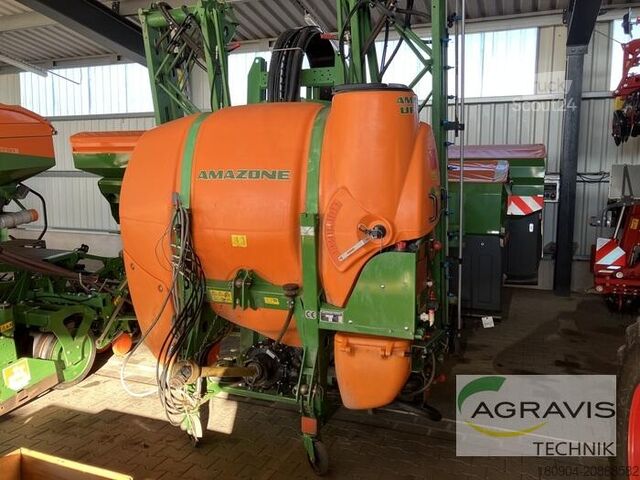 Pulvérisateur de pesticides Amazone UF 1201