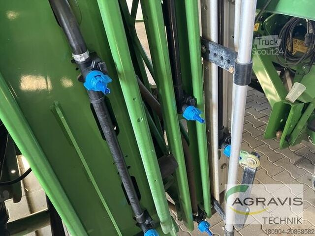 Pulvérisateur de pesticides Amazone UF 1201