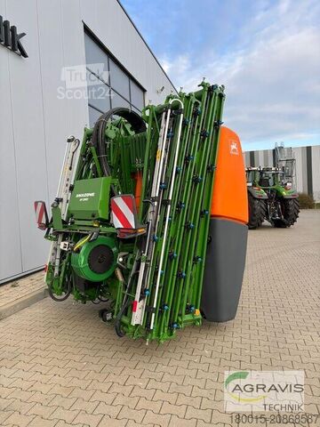 Pulvérisateur de pesticides Amazone UF 2002