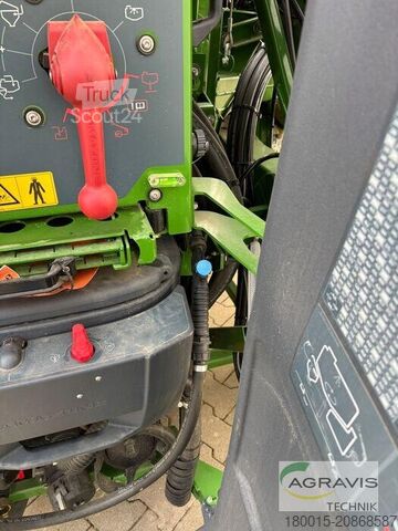 Pulvérisateur de pesticides Amazone UF 2002