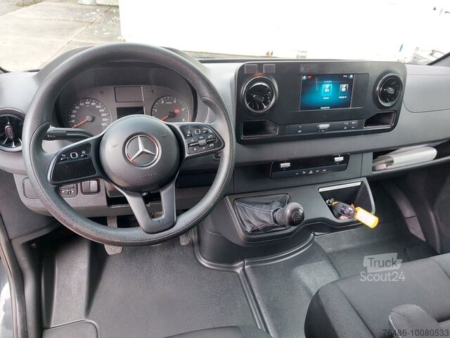 Bagażnik Mercedes-Benz Sprinter 314cdi meubelbak + lift