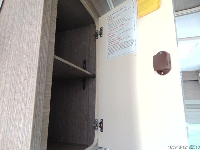 Автодом PÖSSL Roadcruiser Revolution - Hubbett* *