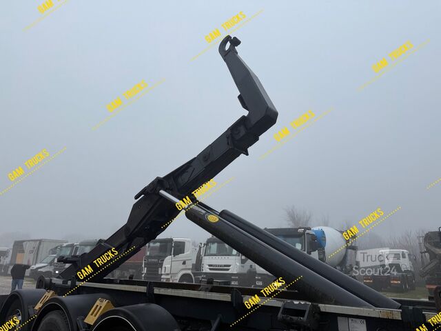 Camion scarrabile DAF CF85.460 Abrollkipper 8x2 Manual EU5