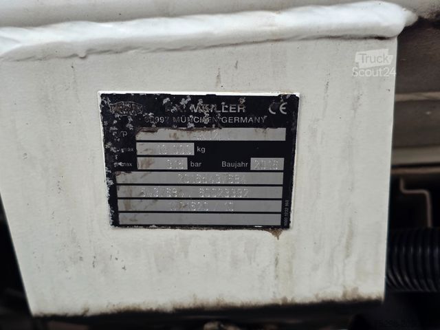 Tipbil MERCEDES-BENZ Antos 1832 / Meiller Kipper