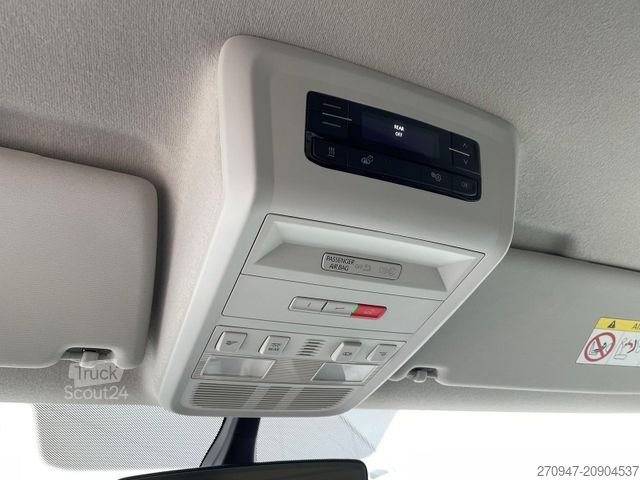 Minibus VOLKSWAGEN T6.1 Transporter Kombi KR AHK ACC NAVI SITZH DAB