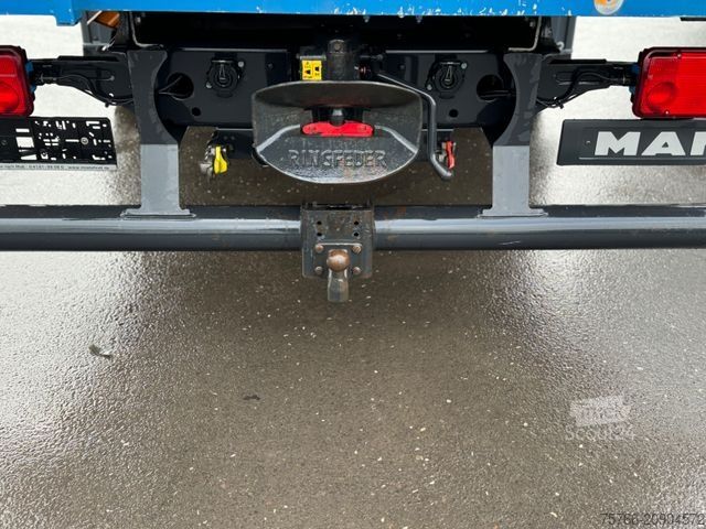 Furgoneta caja MAN TGL 8.180 L / DOKA-Koffer / 2 x AHK / PTO