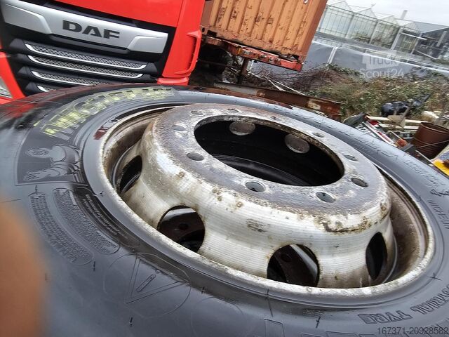 2015 MICHELIN termināla traktora riepas 310/80R22.5 MICHELIN| terminal tractor tires 310/80R22.5