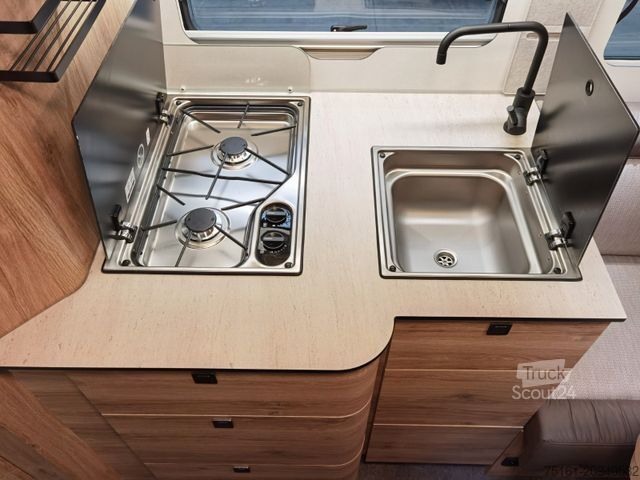 Caravana semiintegrada EURAMOBIL PROFILA T 726 EF FREESTYLE -SONDERMODELL 2026