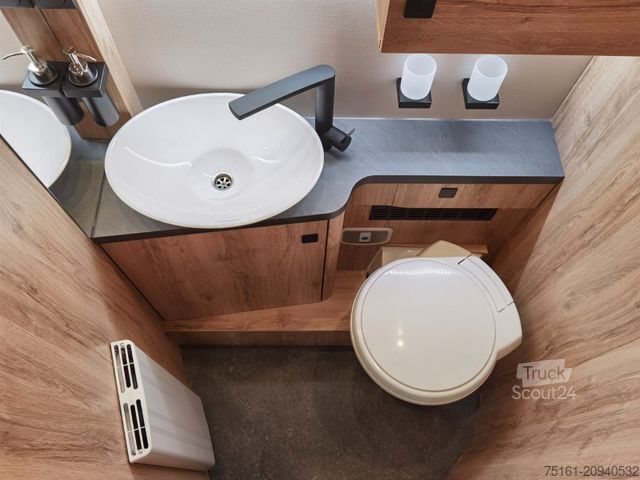 Caravana semiintegrada EURAMOBIL PROFILA T 726 EF FREESTYLE -SONDERMODELL 2026