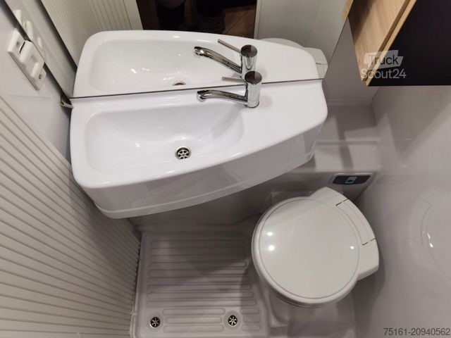 Camping-car semi-intégré CHAUSSON S 697 SPORT LINE / - 2026-/ 165PS-8G.  AUTOMATIK