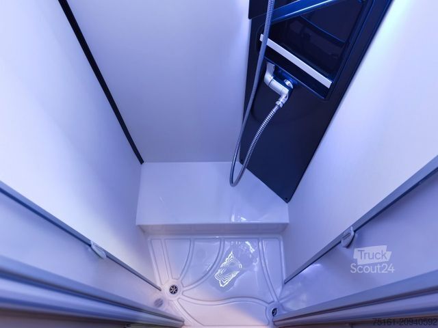 Autorulotă integrată EURAMOBIL INTEGRA LINE 720 EB /180PS-9G MAXI/ EINZELBETTEN